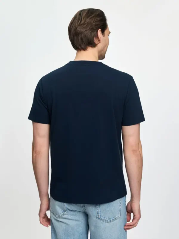 it07410_studio_menstshirt_navy_0002 Mens T-Shirt Navy